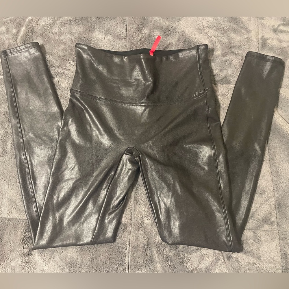 SPANX Black High Rise Faux Leather Leggings Size M Regular Length